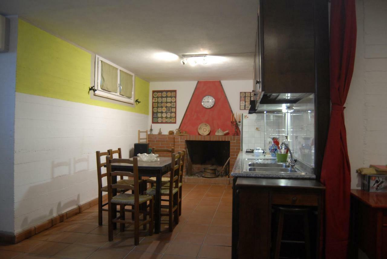 B&B Filomena Santa Giusta Exterior photo
